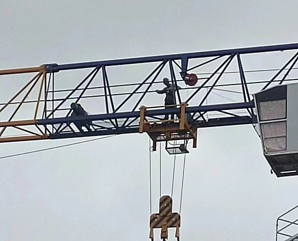 141665730544205780.jpeg 2.jpg